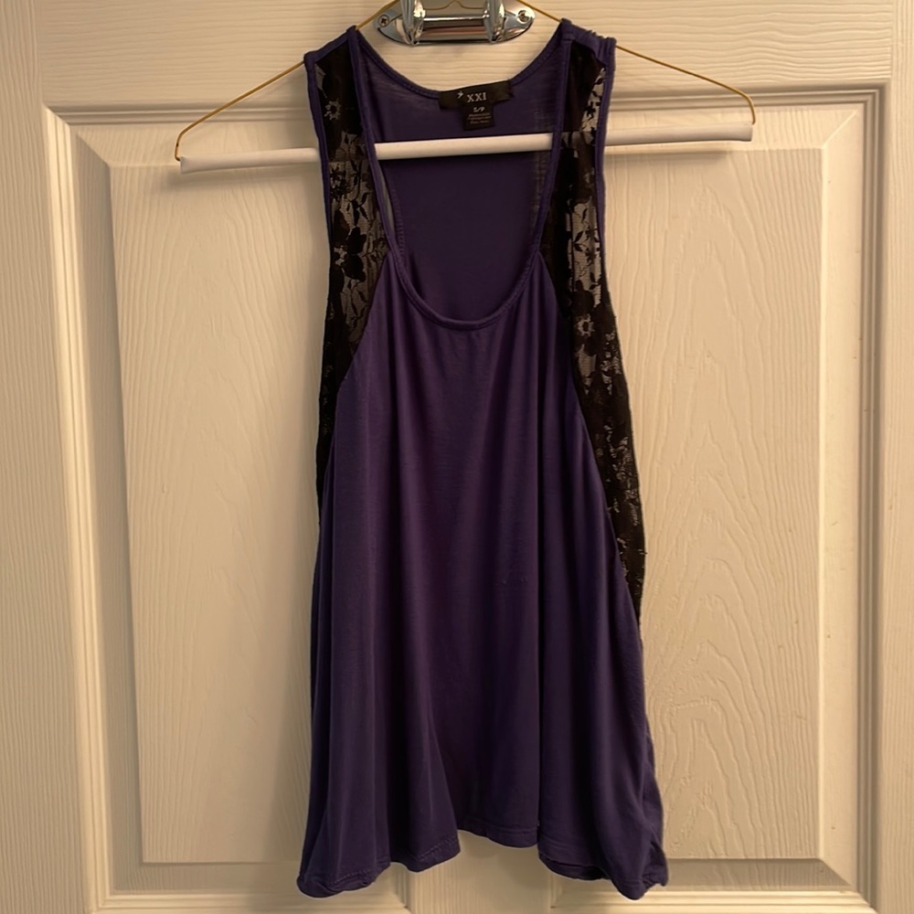 Forever 21 size s black & navy sleeveless dress top with lace